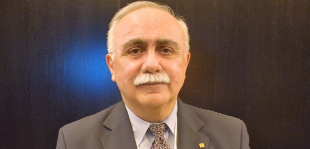 Dr. Ricardo Rodrguez